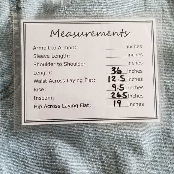 Ashley Mason Joggers Light Wash - Picture 9 of 10